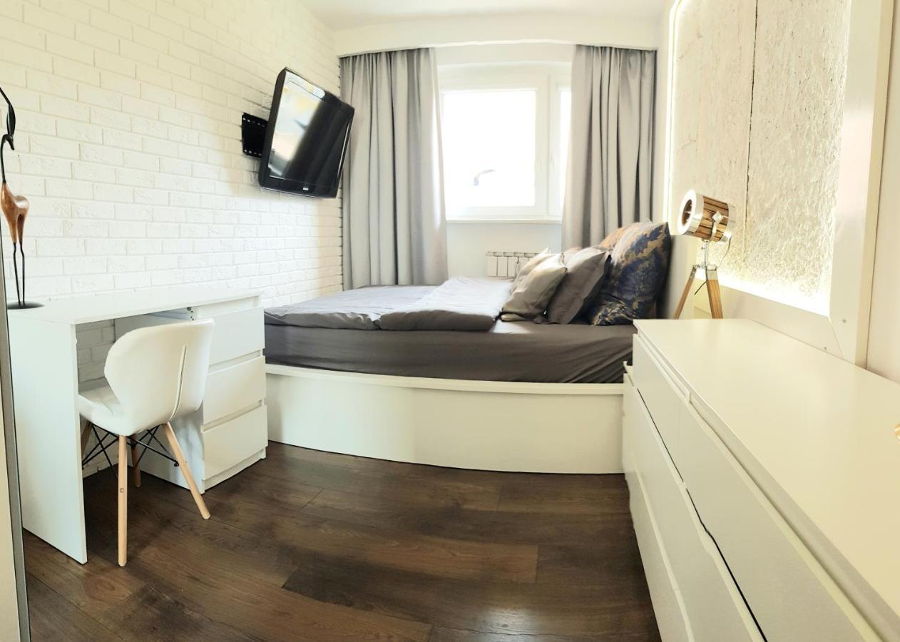 Apartament Modrzewskiego Grudziądz Esterno foto